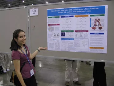 Laura Wang '10 presents at American Chemical Society's 2009 Undergraduate Physical Chemistry Symposium