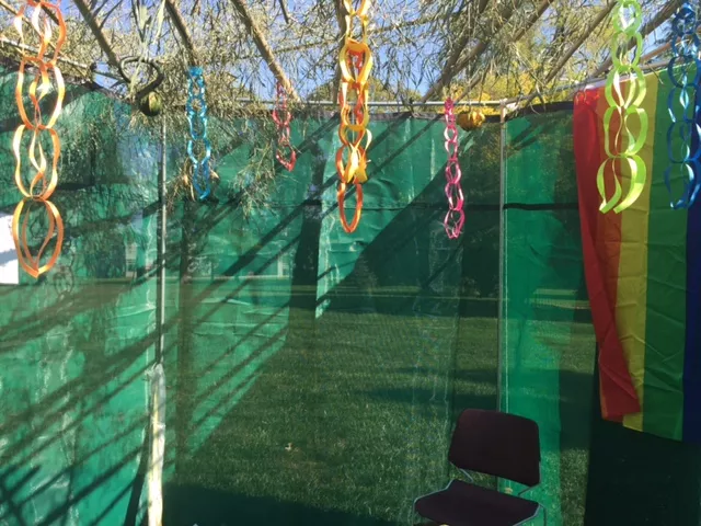 A sukkah on Swarthmore College's campus