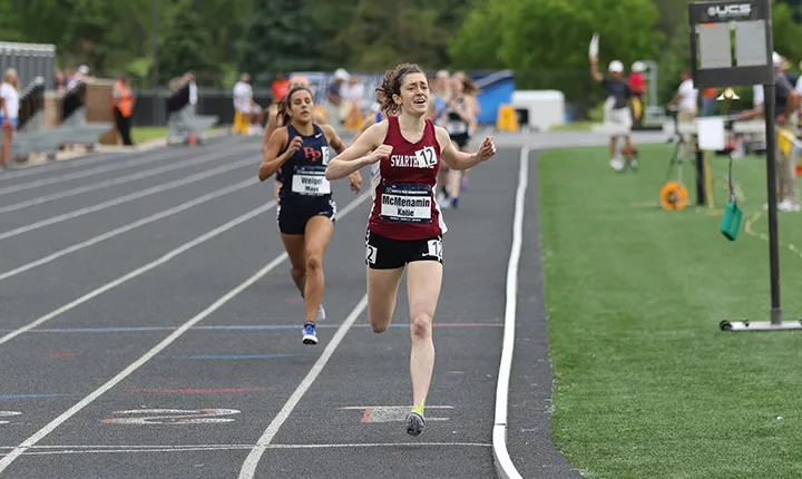 Katie Jo McMenamin '16 crosses the finish line