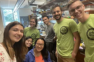 Students convene in lab setting